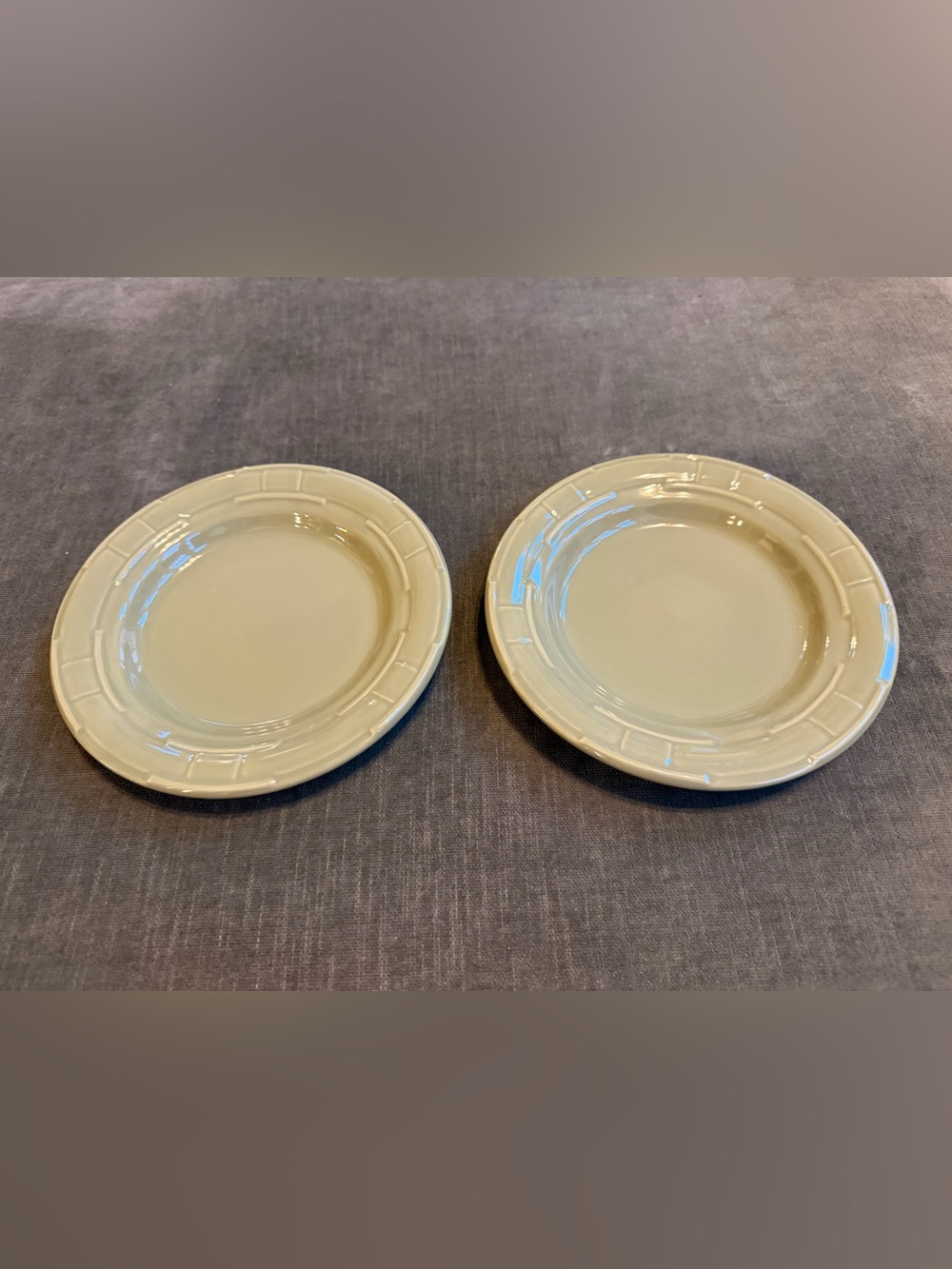 2 Sage Green Longaberger Small 7” Plates EUC